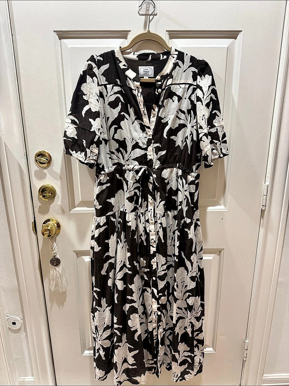 Love, Tōmas Floral Maxi Dress in Brown & White Size Medium